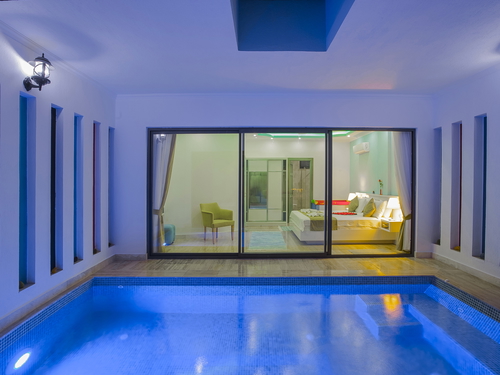  gece  -  Kasım
  | Kalkan İslamlar'da Jakuzili ve Isıtmalı Havuzlu Romantik Villa Tatili